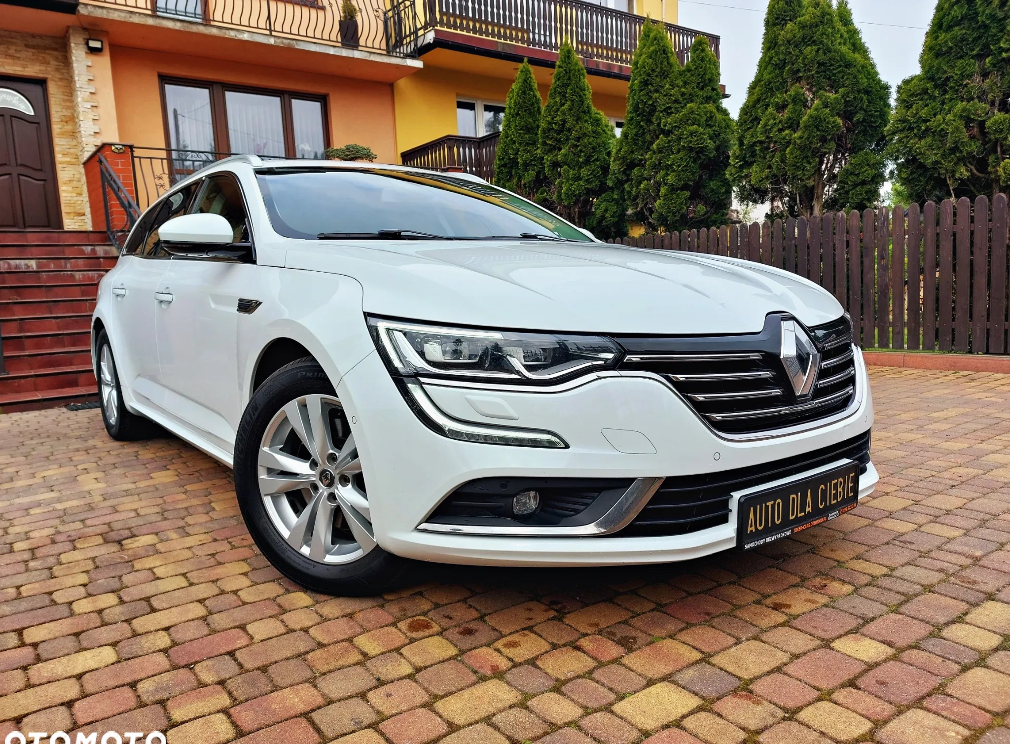 Renault Talisman cena 69900 przebieg: 166000, rok produkcji 2019 z Zawiercie małe 781